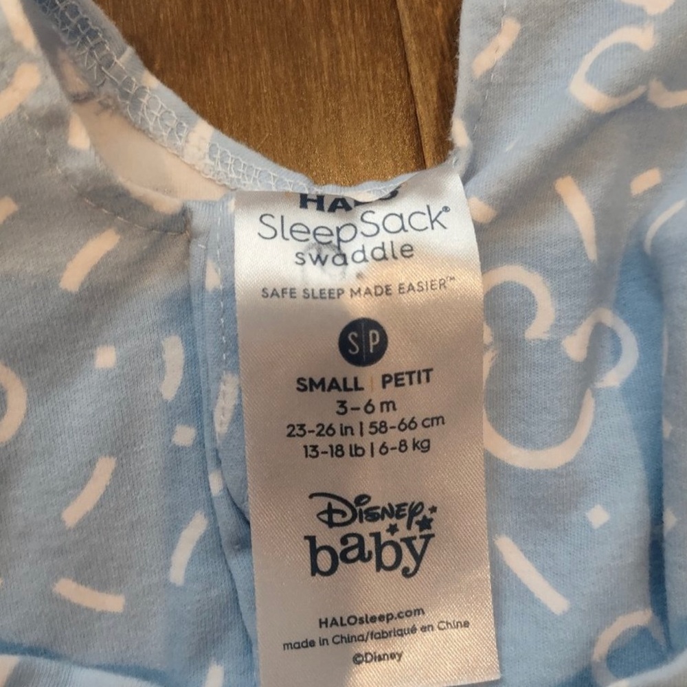 2 halo sleep sacks size 3-6 mo